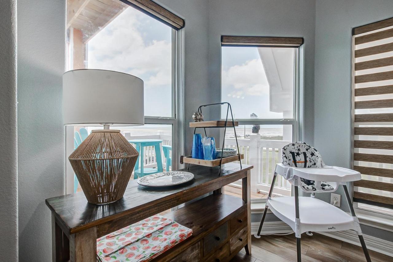 Villa Spring Break Specials! Front Row Views - Tiki Bar - Playground à Bolivar Peninsula Extérieur photo