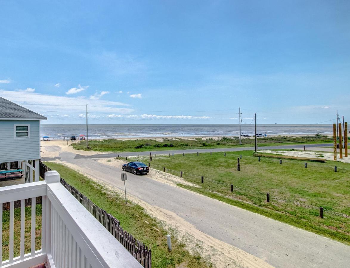 Villa Spring Break Specials! Front Row Views - Tiki Bar - Playground à Bolivar Peninsula Extérieur photo